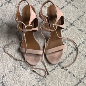 Aquazzura blush color heeled sandals. Size 41.
